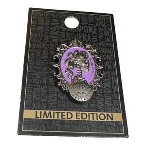 2015 Hard Rock Cafe Halloween Horror Nights Bride Cameo Pin LE